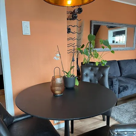 Med Sydvendt Balkong Appartement Ålesund